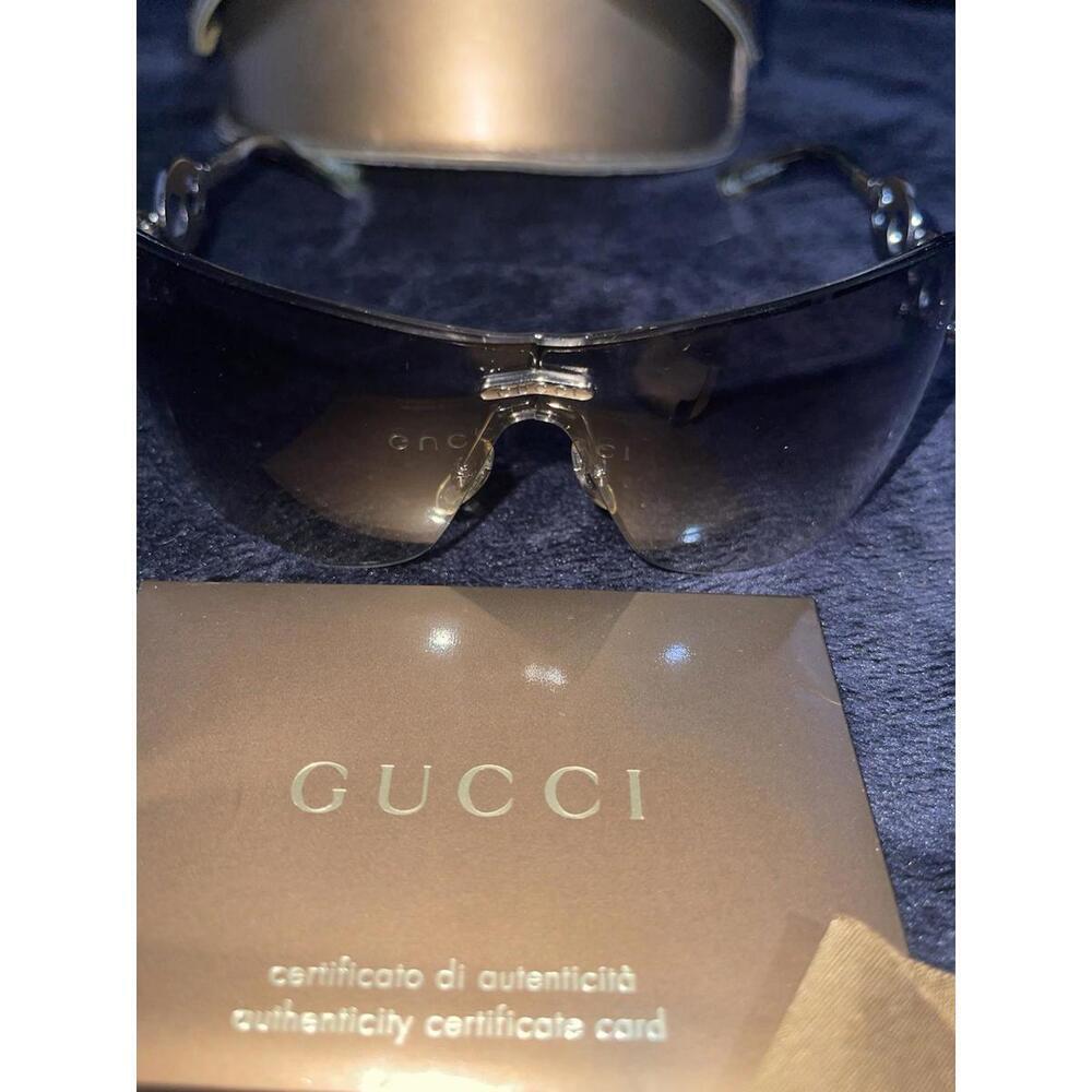 Gucci Sunglasses With Case